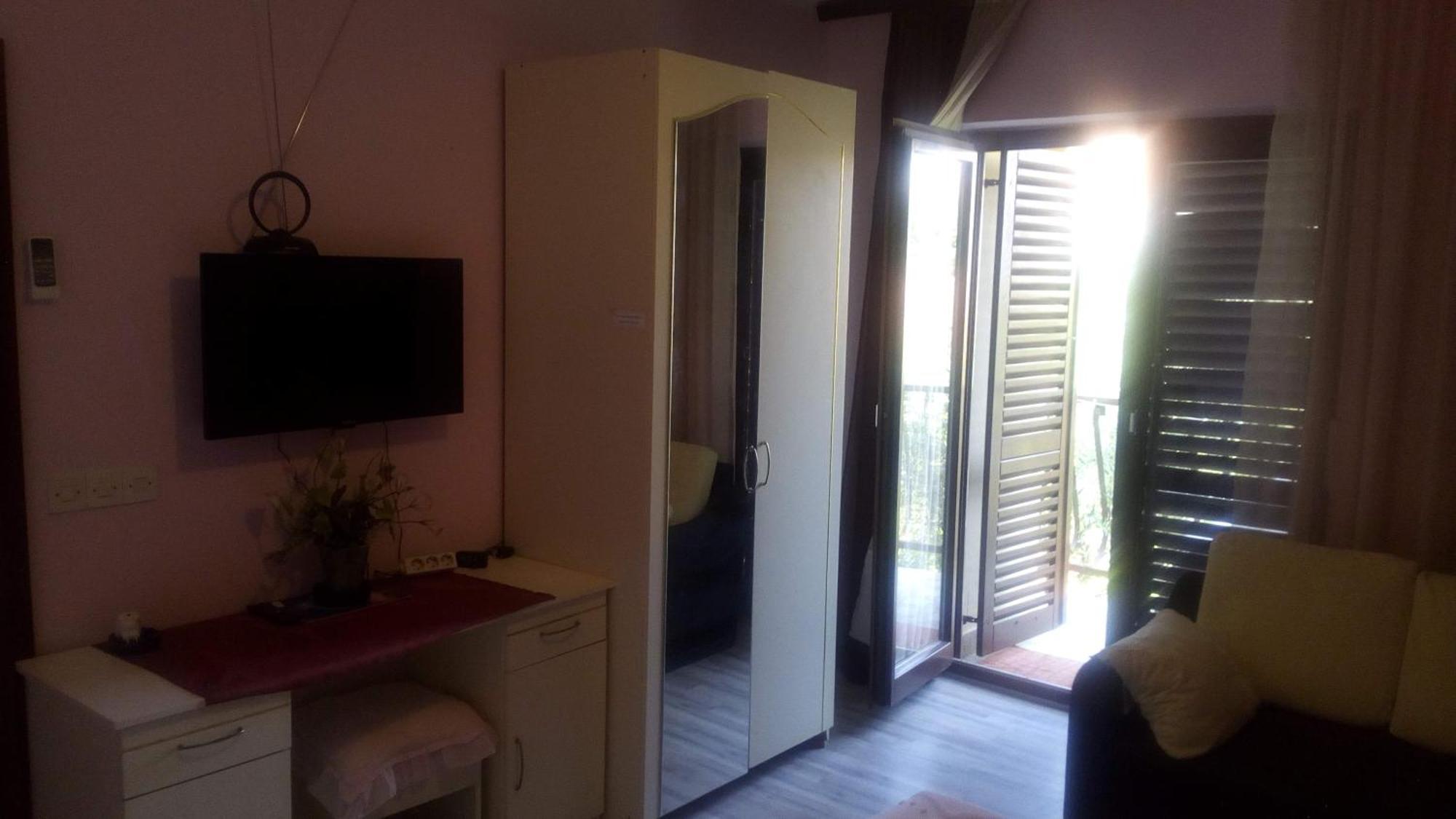 Apartments Branko ซาดาร์ ภายนอก รูปภาพ